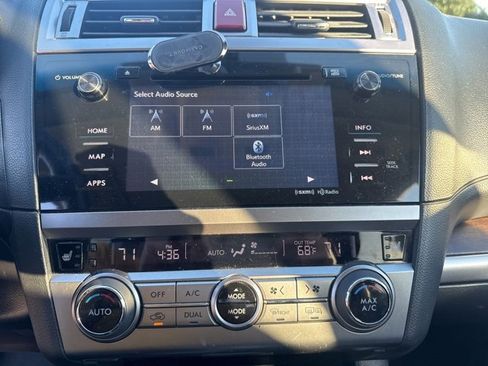 Used 2017 Subaru Outback 3.6R Limited image 25