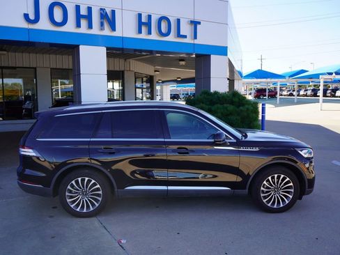 Used 2024 Lincoln Aviator Reserve image 8