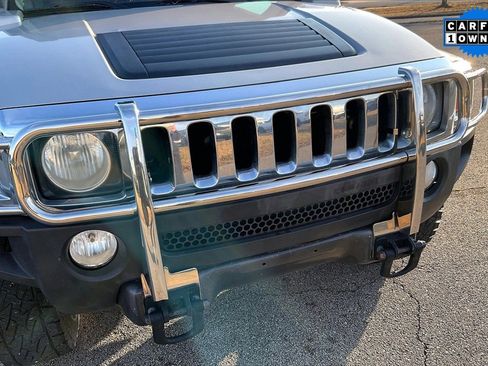Used 2006 HUMMER H3 Luxury image 26