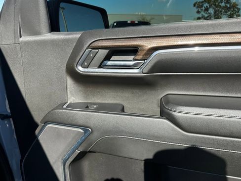 Used 2024 Chevrolet Silverado 1500 LT Trail Boss image 44