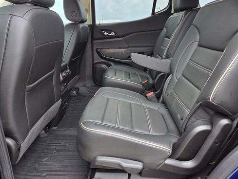 Used 2023 GMC Acadia Denali w/ Denali Technology Package AWD/4WD image 49