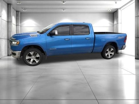 Used 2020 RAM 1500 Laramie w/ Off Road Group AWD/4WD image 5
