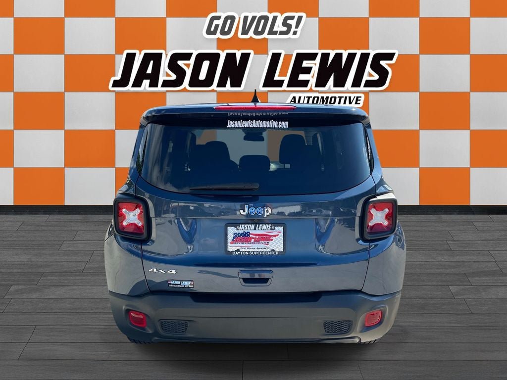 Used 2023 Jeep Renegade Latitude AWD/4WD image 4