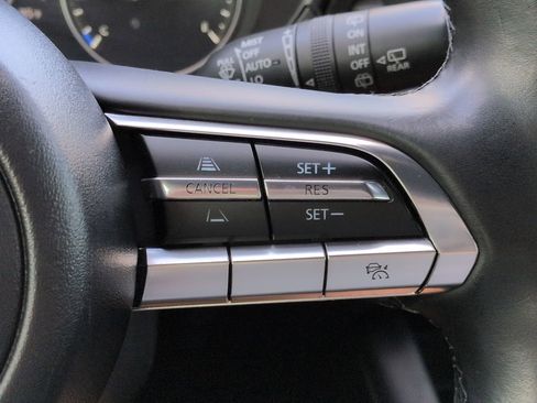 Used 2022 MAZDA MAZDA3 s FWD image 27