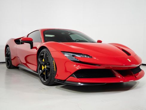 Used 2023 Ferrari SF90 Stradale image 5