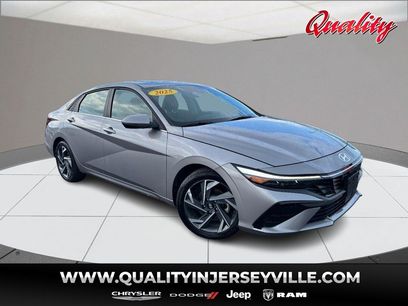 Used 2025 Hyundai Elantra Limited