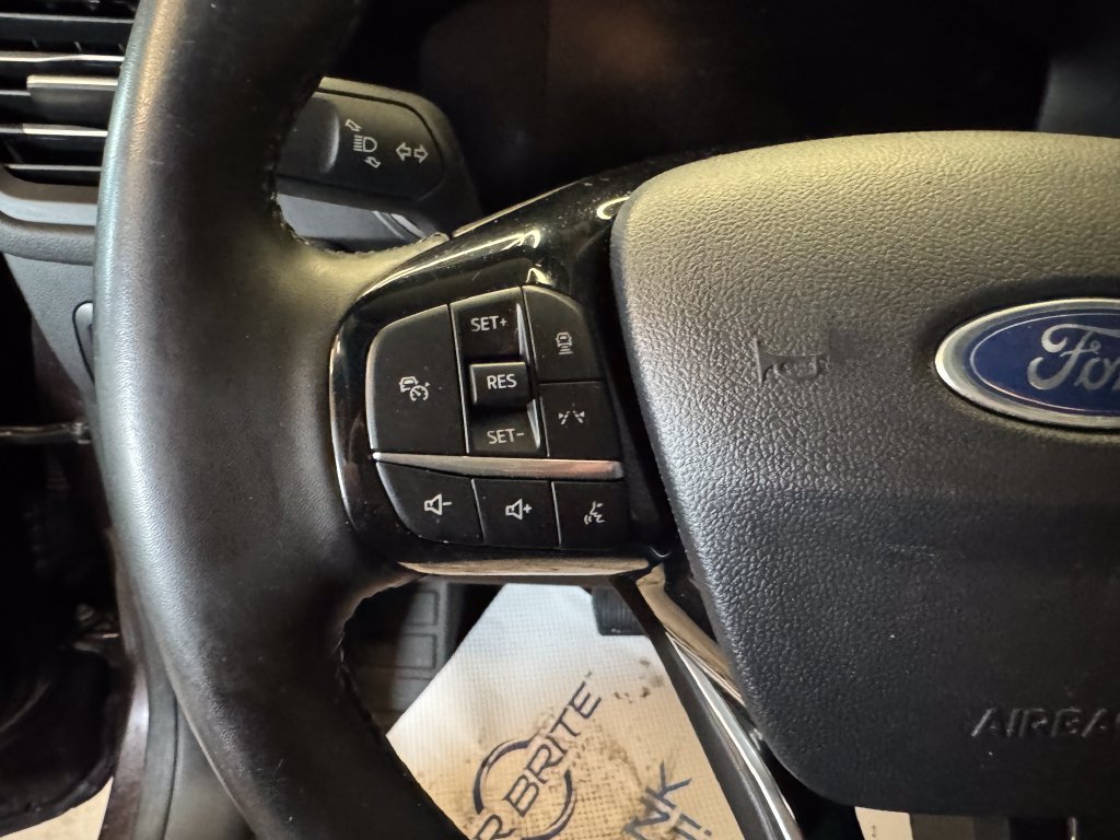 Used 2023 Ford Escape Active w/ Tech Pack #1 AWD/4WD image 11