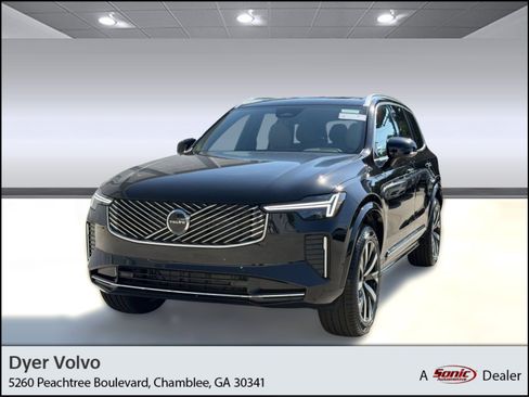 New 2026 Volvo XC90 B5 Core w/ Protection Package AWD/4WD image 1