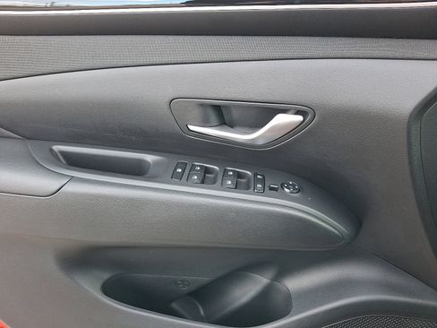 Used 2023 Hyundai Tucson SEL w/ Convenience Package image 11