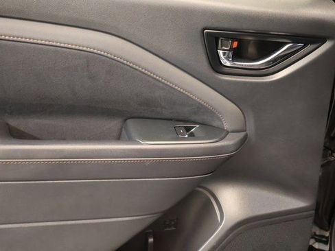 Used 2025 Subaru Forester Touring w/ Popular Package - Touring image 26