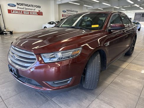 Used 2015 Ford Taurus SEL w/ Equipment Group 201A image 15