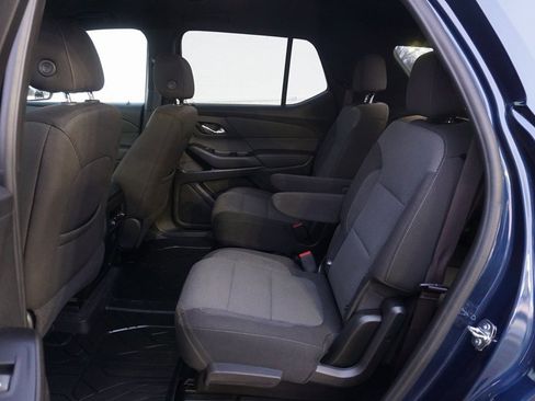 Certified 2023 Chevrolet Traverse LT image 11