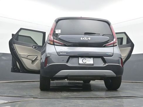 Used 2023 Kia Soul EX image 60