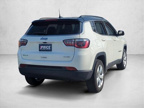 Used 2019 Jeep Compass Latitude w/ Cold Weather Group image 5