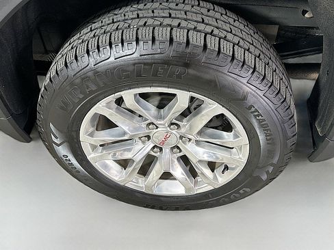 Used 2022 GMC Sierra 1500 SLT w/ SLT Premium Plus Package image 31