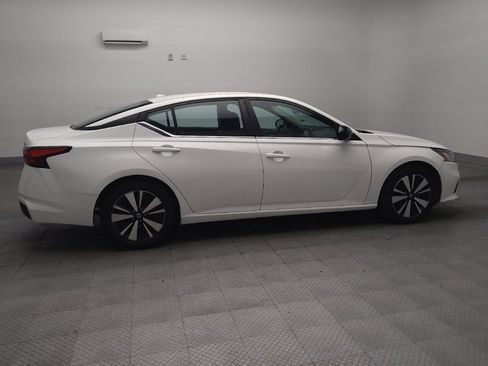 Used 2021 Nissan Altima 2.5 SR FWD image 10