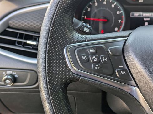 Used 2024 Chevrolet Malibu LT image 19