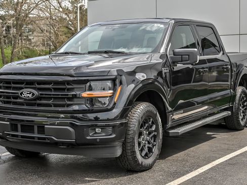 Certified 2024 Ford F150 XLT w/ Equipment Group 302A MID AWD/4WD image 5