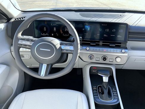 New 2026 Hyundai Kona SE AWD/4WD image 13