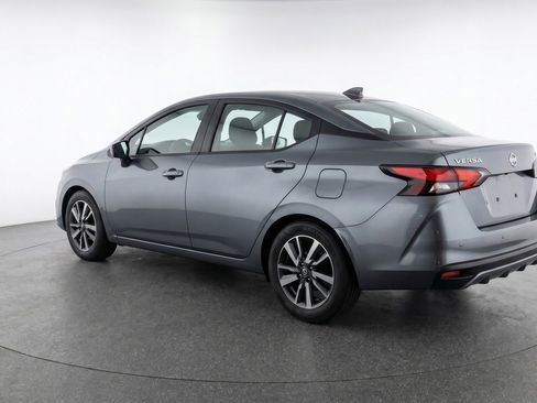 Used 2025 Nissan Versa SV FWD image 6