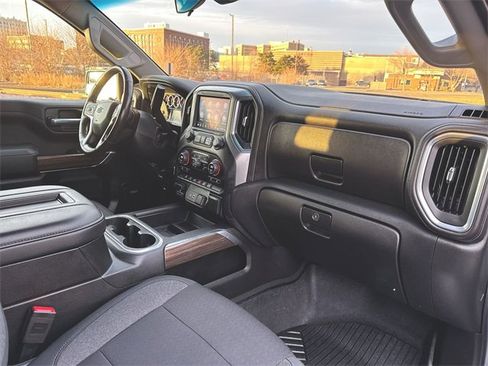 Used 2020 Chevrolet Silverado 1500 LT Trail Boss image 28
