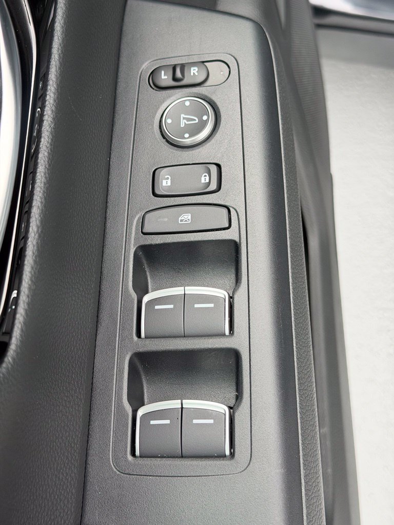 Used 2024 Honda CR-V EX-L image 20