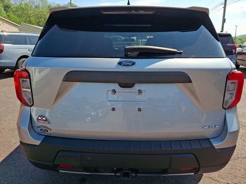 Used 2023 Ford Explorer Timberline AWD/4WD image 9