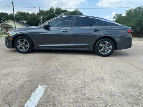 Used 2021 Kia K5 LXS FWD image 8
