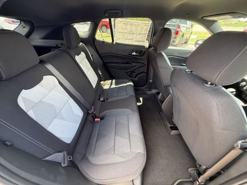 New 2026 Chevrolet Trax RS w/ Driver Confidence Package FWD image 33