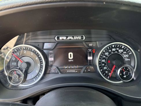 Used 2021 RAM 1500 Laramie AWD/4WD image 30