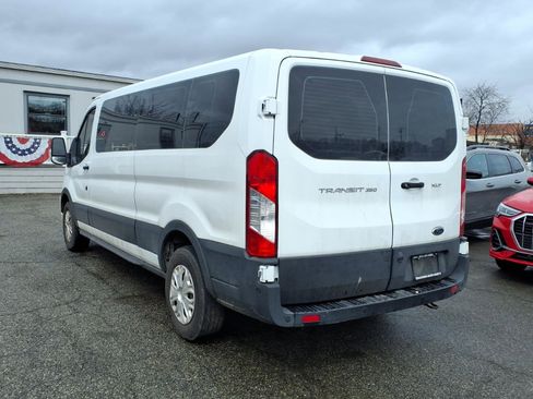 Used 2021 Ford Transit 350 XLT image 5