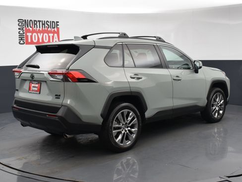 Used 2023 Toyota RAV4 XLE Premium AWD/4WD image 4