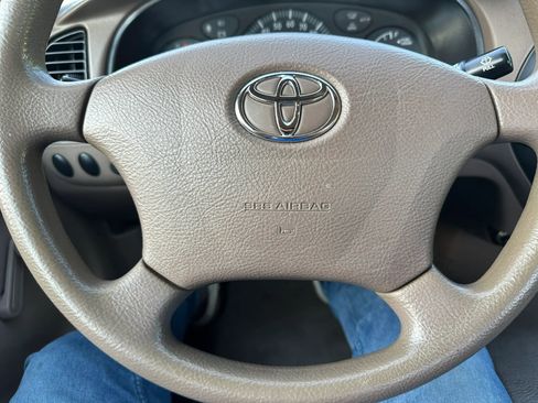 Used 2003 Toyota Tundra 2WD Regular Cab image 9