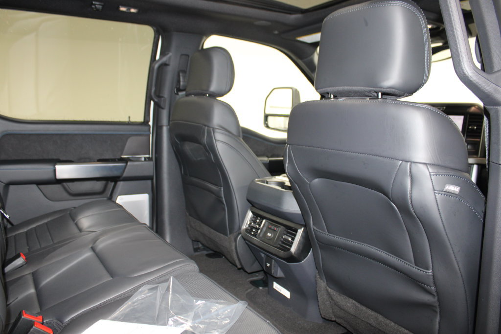 New 2026 Ford F250 Platinum AWD/4WD image 36