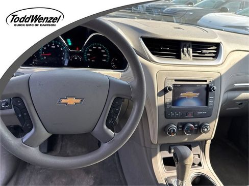 Used 2015 Chevrolet Traverse LS AWD/4WD image 1