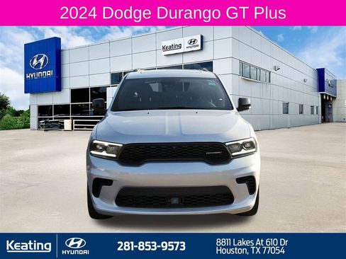 Used 2024 Dodge Durango GT image 2