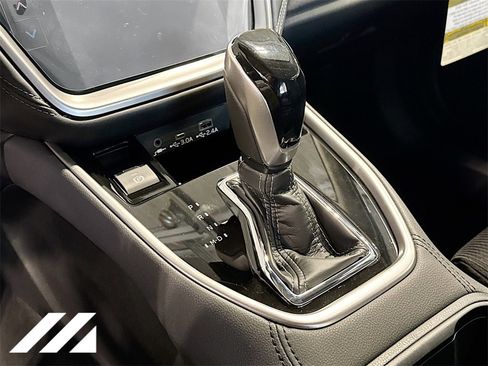 Certified 2025 Subaru Legacy Premium image 17
