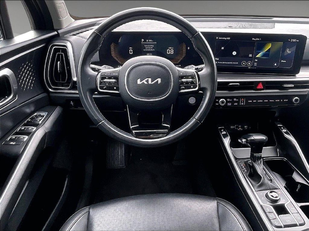 Used 2025 Kia Sorento S w/ Panoramic Sunroof Package AWD/4WD image 18