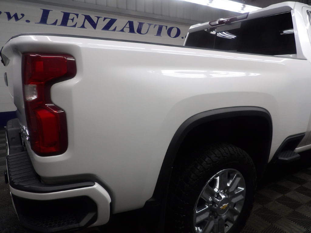 Used 2024 Chevrolet Silverado 2500 High Country w/ High Country Premium Package AWD/4WD image 37