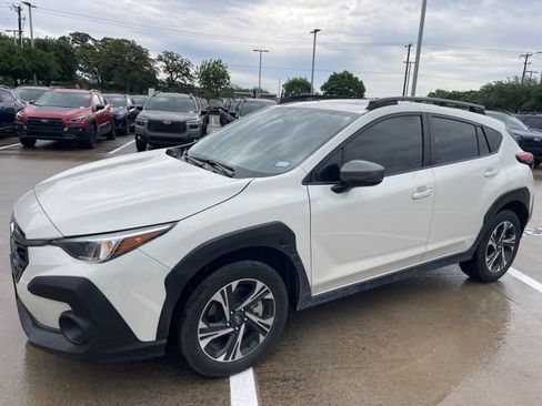 Used 2024 Subaru Crosstrek 2.0i Premium image 6