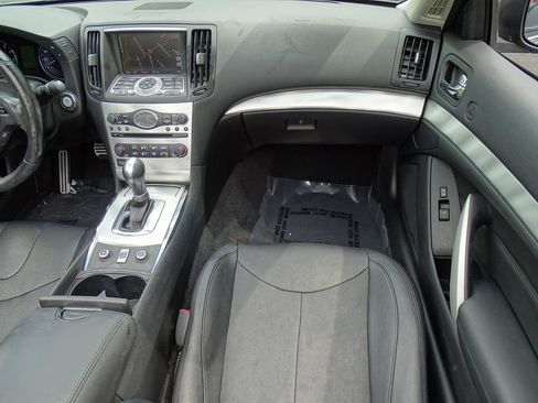 Used 2013 INFINITI G37 Convertible w/ Premium Pkg RWD image 27