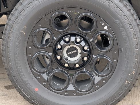 New 2026 Ford F250 Lariat w/ Black Appearance Package AWD/4WD image 10