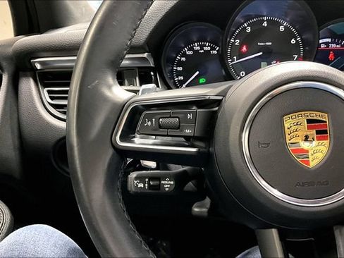 Used 2023 Porsche Macan Turbo AWD/4WD image 13
