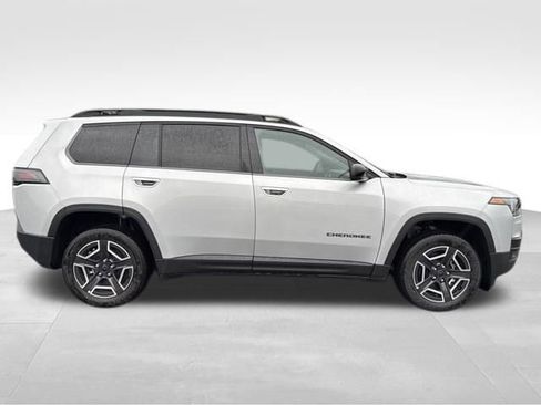 New 2026 Jeep Cherokee Limited image 8
