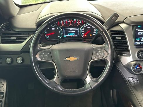 Used 2019 Chevrolet Tahoe LT AWD/4WD image 17