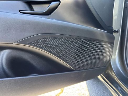 Certified 2025 Hyundai Elantra Sport w/ Cargo Package image 21