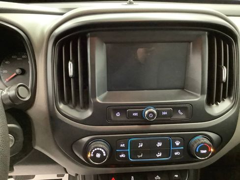Used 2017 Chevrolet Colorado W/T w/ WT Convenience Package AWD/4WD image 17