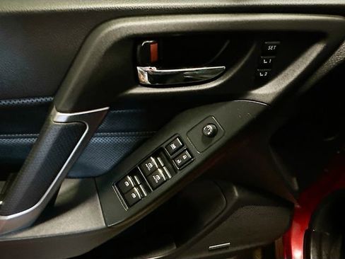 Used 2017 Subaru Forester 2.5i Touring image 19