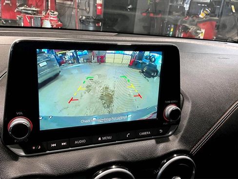 Used 2024 Nissan Sentra SR w/ Trunk Package image 21