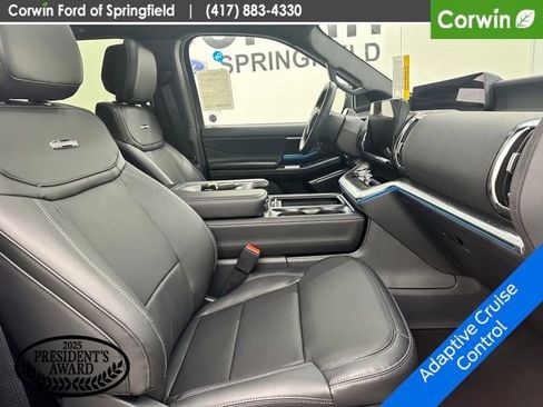 New 2026 Ford Expedition Platinum w/ Stealth Performance Package image 10